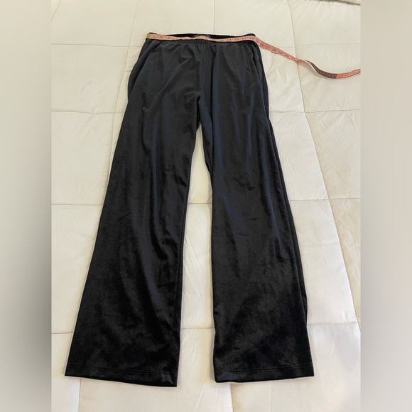 Travel Elements Size Large Pants in. Velour-Like Feel Fabric - Picture 7 of 7
